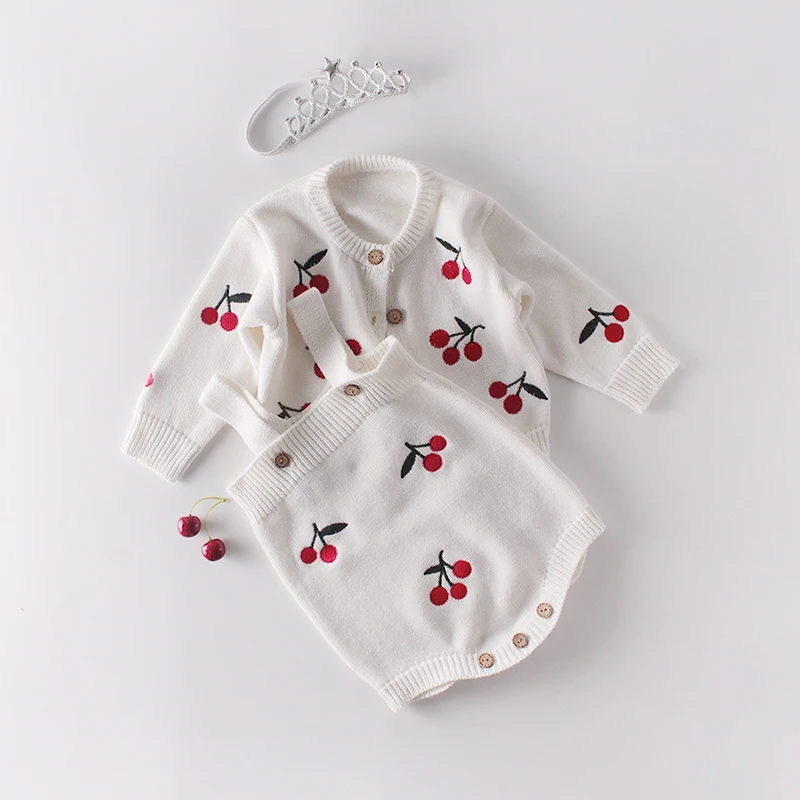 0-24M Baby Cute Cherry Embroidery Sweater Long-sleeved Cardigan Coat Jacket Kintted Rompers Baby Girl Clothes Outfits
0-24M Baby Cute Cherry Embroidery Sweater Long-sleeved Cardigan Coat Jacket Kintted Rompers Baby Girl Clothes Outfits