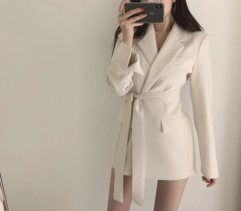 South Korea's Dongdaemun Western style belt jacket simple and versatile casual elegant temperament suit
South Korea's Dongdaemun Western style belt jacket simple and versatile casual elegant temperament suit