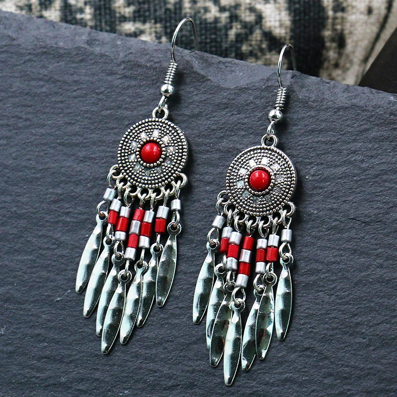 European and American popular jewelry retro Bohemian national style earrings long rice Bead Tassel Earrings for women
European and American popular jewelry retro Bohemian national style earrings long rice Bead Tassel Earrings for women