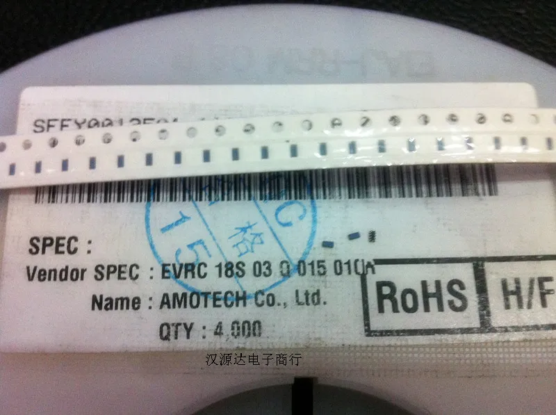 Оригинальный новый 100% EVRC18S03Q015010R SMD рядовой бисерный Варистор 0805 18 в 10R (индуктор) 
Оригинальный новый 100% EVRC18S03Q015010R SMD рядовой бисерный Варистор 0805 18 в 10R (индуктор)
