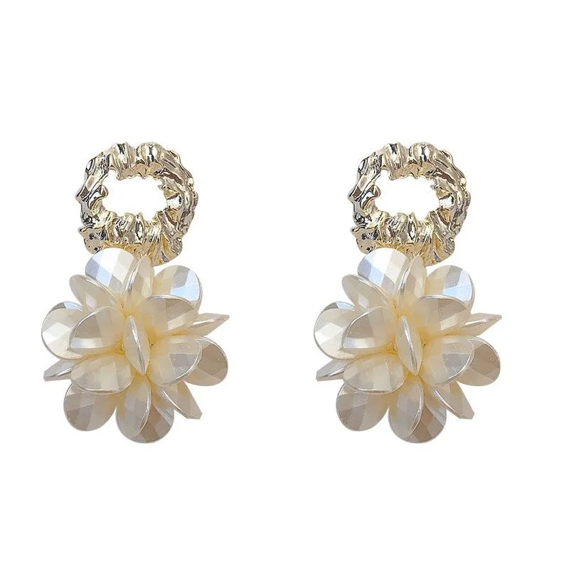 Korean Elegant Resin Flower Petal Tassel Stud Earrings For Women Students Fashion Party Pendientes Jewelry 2021
Korean Elegant Resin Flower Petal Tassel Stud Earrings For Women Students Fashion Party Pendientes Jewelry 2021
