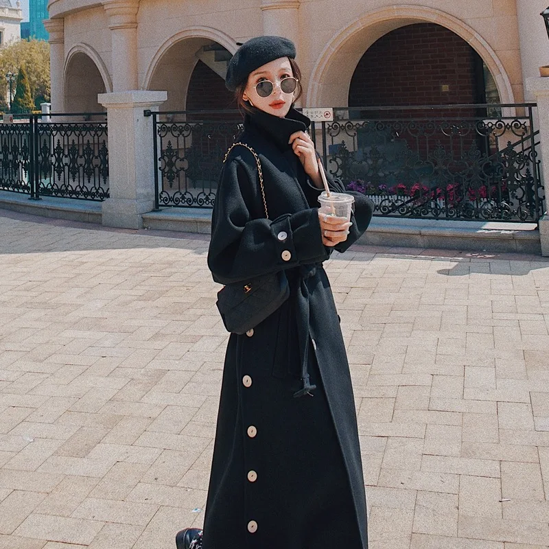 2021 Autumn Winter New Style Hepburn Style Black Slim Design High-quality Suit Collar Double-breasted Woolen Coat Jacket Women 
2021 Autumn Winter New Style Hepburn Style Black Slim Design High-quality Suit Collar Double-breasted Woolen Coat Jacket Women