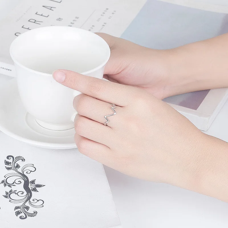 Wholesale Punk Vintage 925 Sterling Silver Geometric Lines Rings For Girls Female Gothic Fashion Women Jewelry
Wholesale Punk Vintage 925 Sterling Silver Geometric Lines Rings For Girls Female Gothic Fashion Women Jewelry