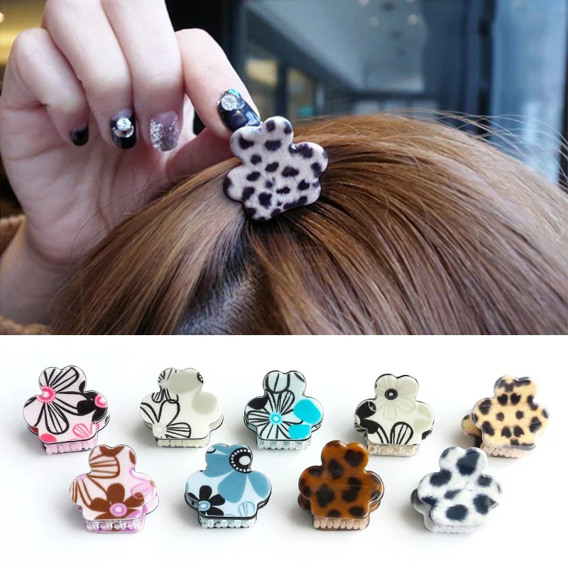 12 Colors Acrylic Pearl Korean Plum Blossom/ Leopard Print Claws Side Hair Clip For Girls Women Hair Accessories- Bang Clip
12 Colors Acrylic Pearl Korean Plum Blossom/ Leopard Print Claws Side Hair Clip For Girls Women Hair Accessories- Bang Clip
