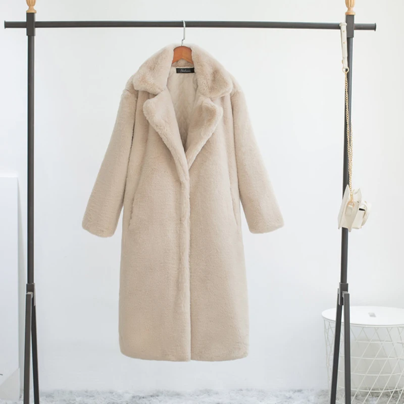 Winter Women High Quality Faux Rabbit Luxury Long Fur Coat Loose Lapel OverCoat Thick Warm Plus Size Feminina LD1561
Winter Women High Quality Faux Rabbit Luxury Long Fur Coat Loose Lapel OverCoat Thick Warm Plus Size Feminina LD1561