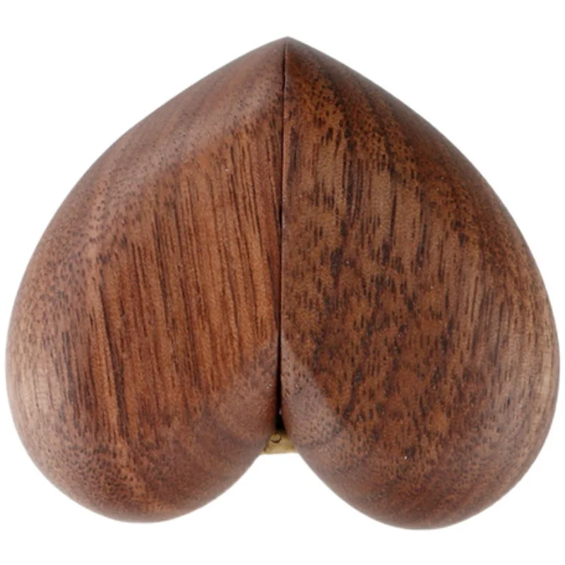 Креативная модная коробка для хранения колец из массива дерева в форме сердца ретро коробка для свадебных колец из черного ореха
Креативная модная коробка для хранения колец из массива дерева в форме сердца ретро коробка для свадебных колец из черного ореха