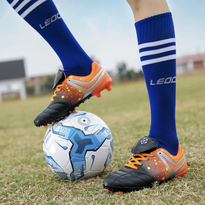 Latest Men's and Women's Football Shoes TF/FG Outdoor Professional Training Sports Shoes Broken Spike Running Shoes
Latest Men's and Women's Football Shoes TF/FG Outdoor Professional Training Sports Shoes Broken Spike Running Shoes