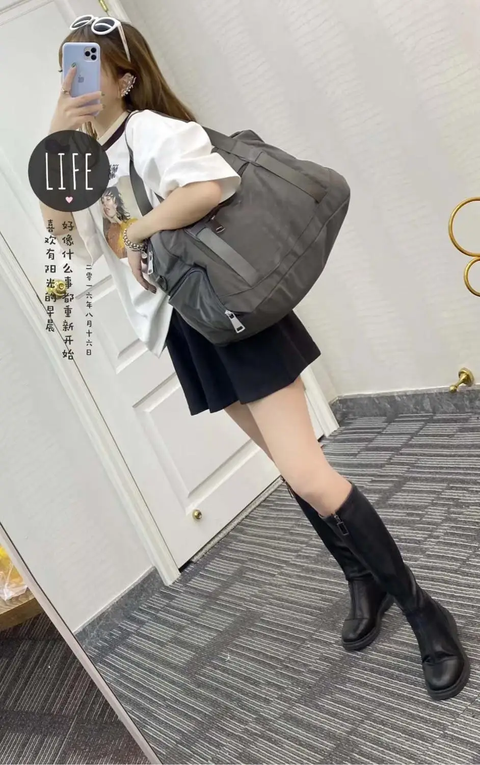 oxford waterproof nylon women handbag big capacity satchels casual top handle bags ladies all match messenger bag female
oxford waterproof nylon women handbag big capacity satchels casual top handle bags ladies all match messenger bag female