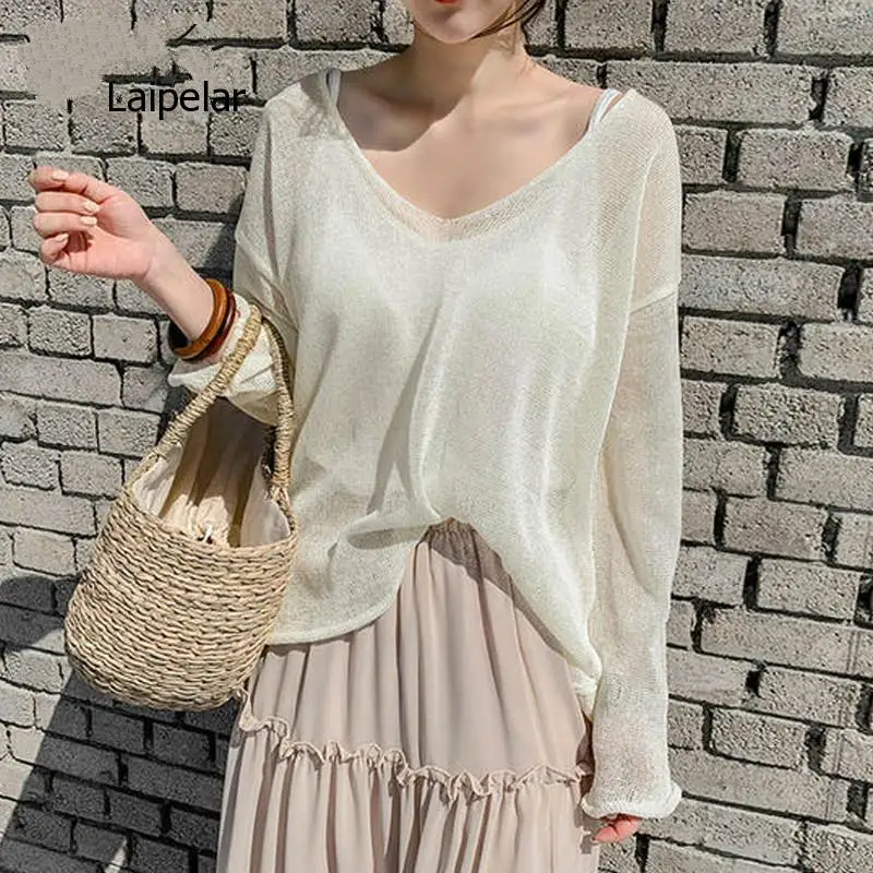 2021 Spring Summer Autumn Thin Sexy Women Tops Blouse V-Neck Pullover Tops Solid Korean Loose Sunscreen New Lady Clothes
2021 Spring Summer Autumn Thin Sexy Women Tops Blouse V-Neck Pullover Tops Solid Korean Loose Sunscreen New Lady Clothes