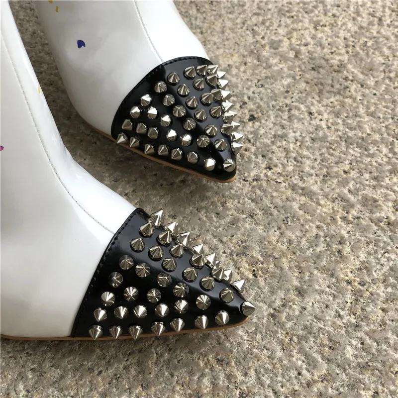 Novelty Graffiti Rivet Woman Shoes Pointed Toe Thin High Heels Ankle Boots Sexy Decor Metal Rivet Ankle Graffiti Botas Women
Novelty Graffiti Rivet Woman Shoes Pointed Toe Thin High Heels Ankle Boots Sexy Decor Metal Rivet Ankle Graffiti Botas Women