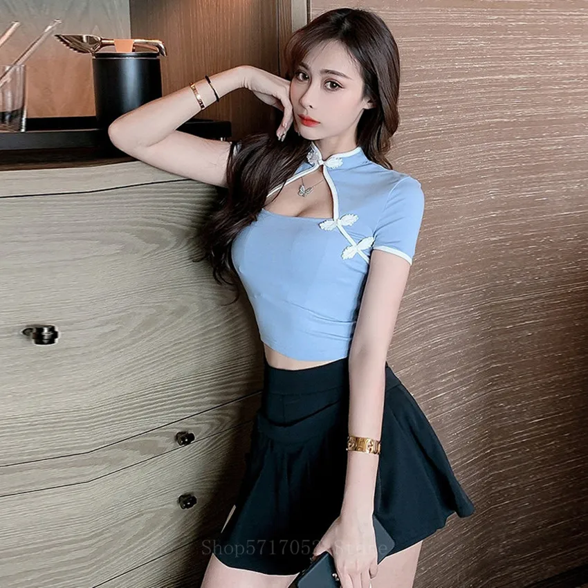 Traditional Chinese Style T Shirt for Women Autumu Sexy Girls Vintage Hollow Out Fashion Short Sleeve Tops Pleated Skirt Suits
Traditional Chinese Style T Shirt for Women Autumu Sexy Girls Vintage Hollow Out Fashion Short Sleeve Tops Pleated Skirt Suits
