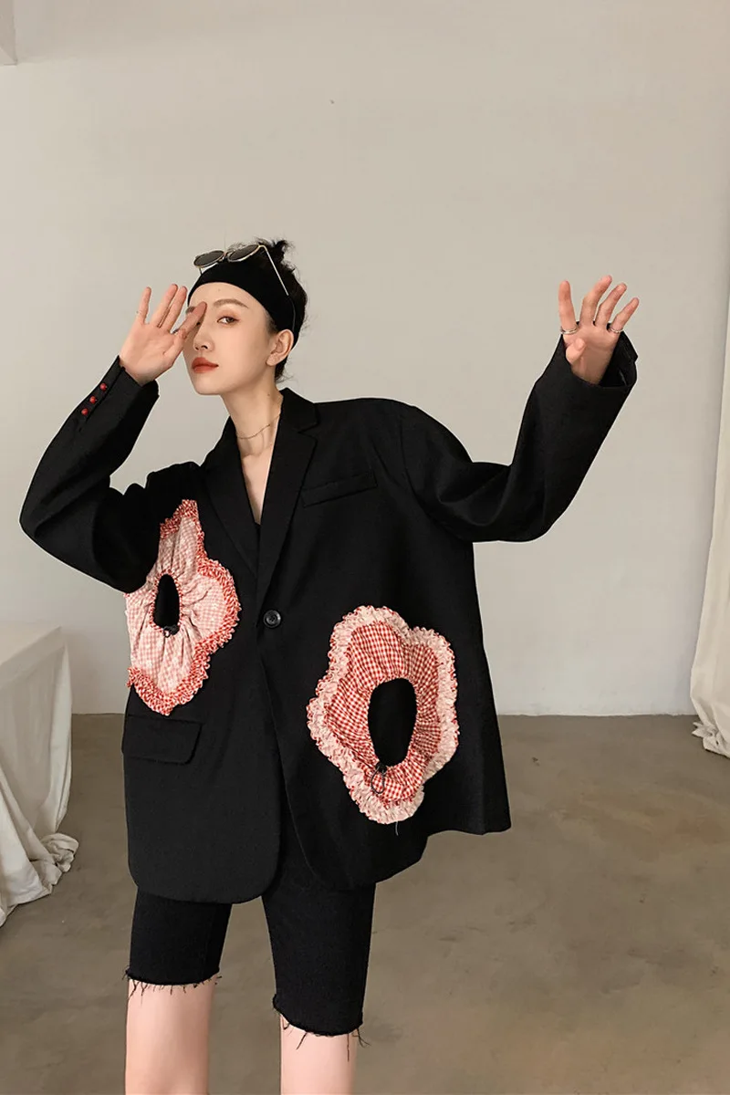 Women's jackets spring 2021 Floral Long Sleeve Notched Collar Casual blazer suit Female Outerwear
Women's jackets spring 2021 Floral Long Sleeve Notched Collar Casual blazer suit Female Outerwear