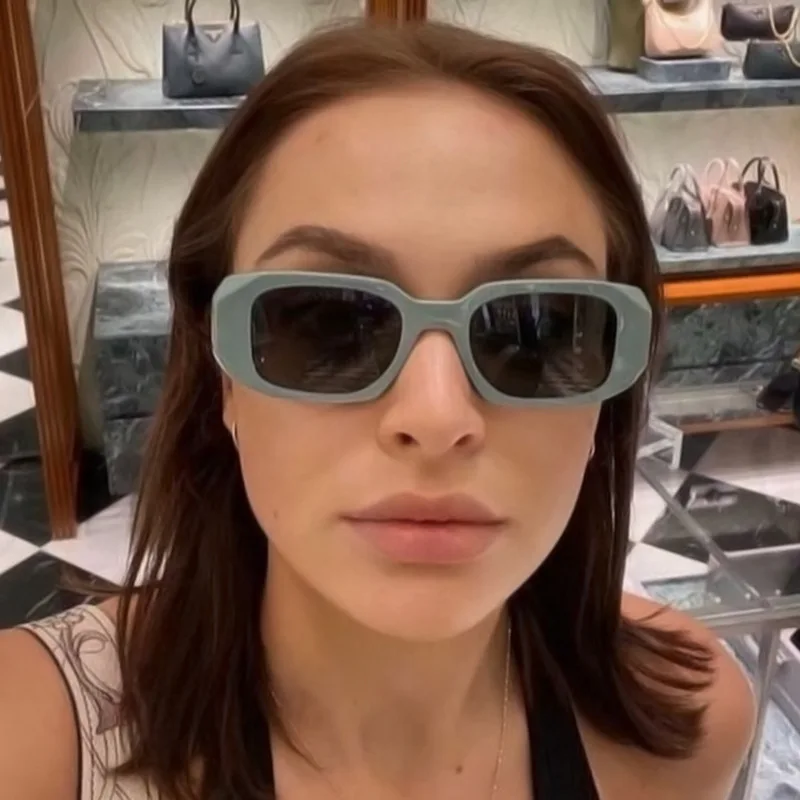 Square Small Frame Sunglasses Personality Street Shooting Angular Cut Face Sunglasses Female Cross-border Hip-hop Dance Glasses
Square Small Frame Sunglasses Personality Street Shooting Angular Cut Face Sunglasses Female Cross-border Hip-hop Dance Glasses