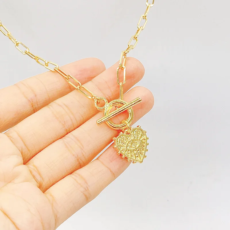 Evil Eye Heart Shaped Pendant Necklaces For Women Stainless Steel Gold Paperclip Chain OT Buckle Choker Necklace Hip Hop Jewelry
Evil Eye Heart Shaped Pendant Necklaces For Women Stainless Steel Gold Paperclip Chain OT Buckle Choker Necklace Hip Hop Jewelry
