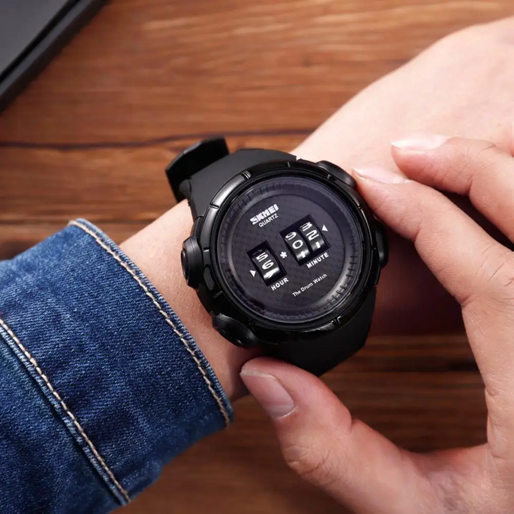 SKMEI 1487 Man Wristwatch Quartz Watch Round Dial PU Strap Digital Dispaly Gift
SKMEI 1487 Man Wristwatch Quartz Watch Round Dial PU Strap Digital Dispaly Gift