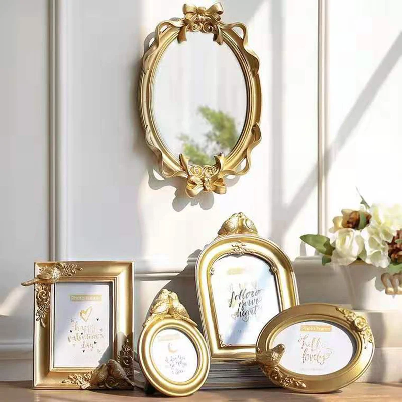 European Palace Vintage Photo Frame Creative Bird and Flower Resin Photo Frame for Wedding Party Family Home Decor Setting Table
European Palace Vintage Photo Frame Creative Bird and Flower Resin Photo Frame for Wedding Party Family Home Decor Setting Table