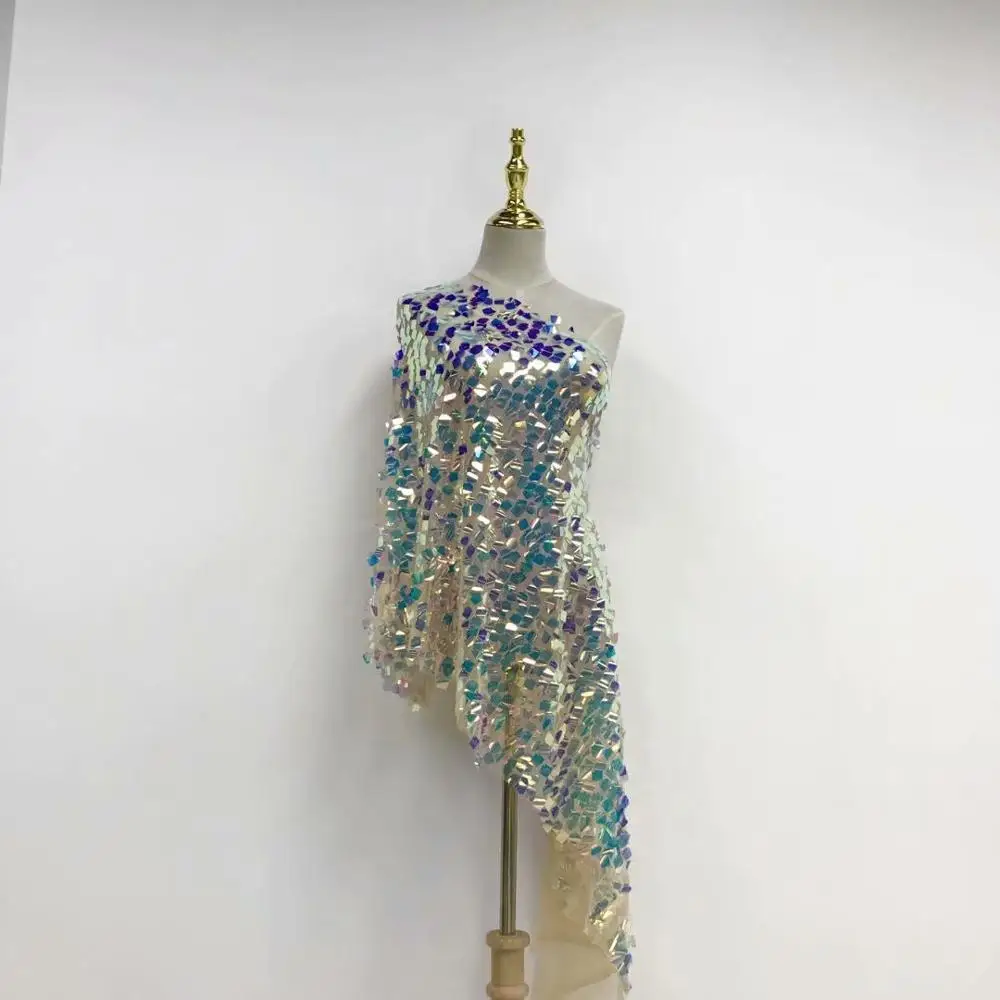 New Bling Bling Sequins African Lace Fabric High Quality Sequins Ghana Lace Fabric French Tulle Nigerian Evening Party Dress Sew
New Bling Bling Sequins African Lace Fabric High Quality Sequins Ghana Lace Fabric French Tulle Nigerian Evening Party Dress Sew
