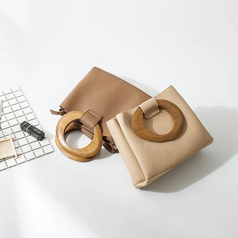 Vintage Wooden Ring Handle Women Handbags Casual Shoulder Messenger Bag Luxury Crossbody Bags Designer Purse Large Tote Buckets
Vintage Wooden Ring Handle Women Handbags Casual Shoulder Messenger Bag Luxury Crossbody Bags Designer Purse Large Tote Buckets