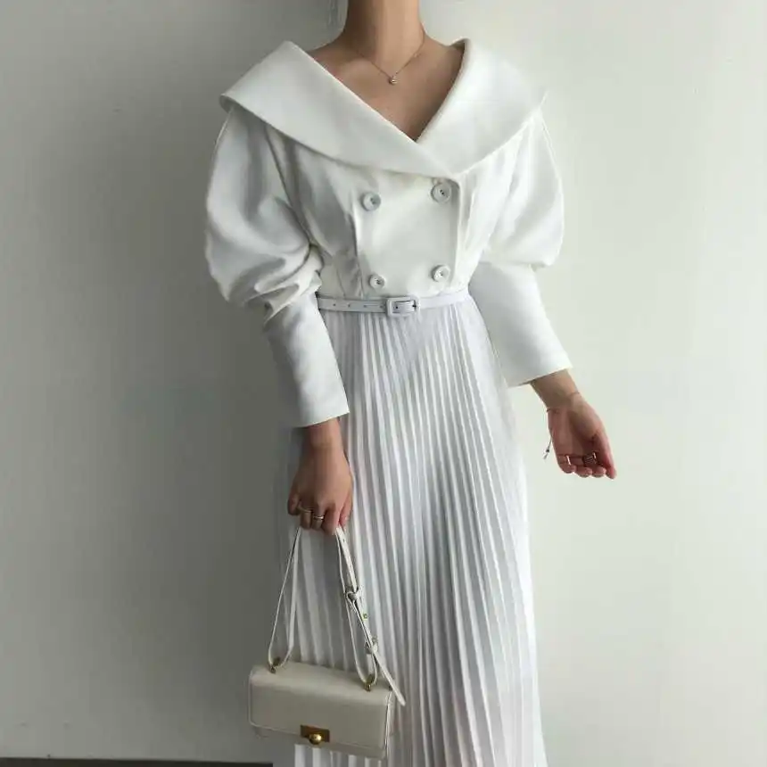 Puff Sleeve Femme Vestidos White Loose Korea Pleated Robe 2020 Autumn New Elegant Double Breasted Dress Women High Waist
Puff Sleeve Femme Vestidos White Loose Korea Pleated Robe 2020 Autumn New Elegant Double Breasted Dress Women High Waist