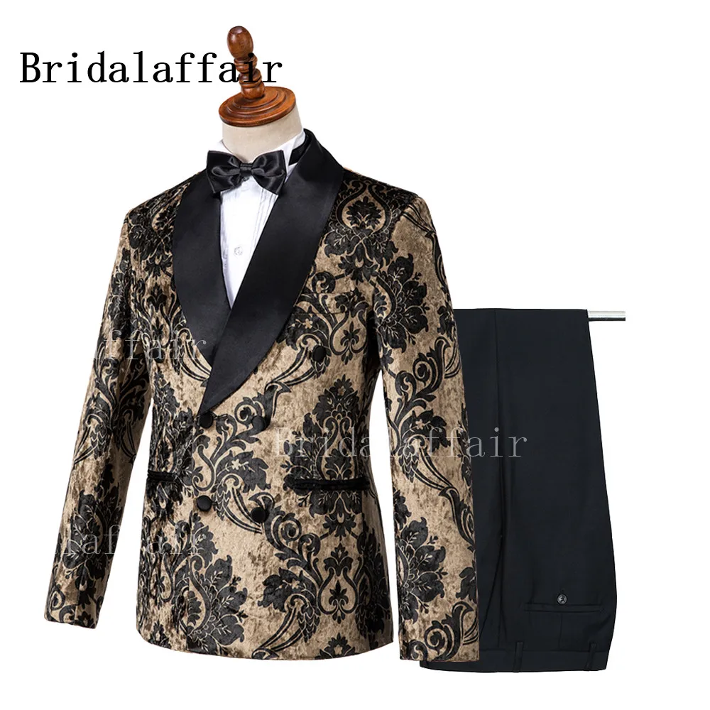 Бархатный мужской костюм Bridalaffair цвета шампанского с черным принтом облегающий