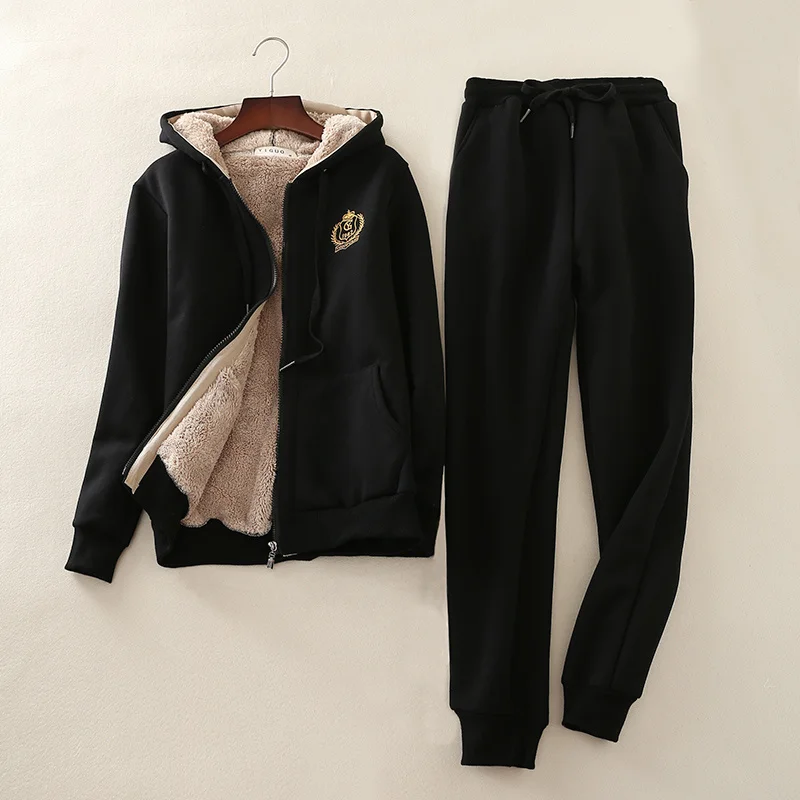 2021 winter new lamb cashmere thick hooded sweatshirt women's warm loose sportswear casual plus velvet jacket coats
2021 winter new lamb cashmere thick hooded sweatshirt women's warm loose sportswear casual plus velvet jacket coats