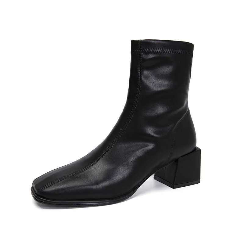 Women's Winter Plus Velvet 2022 Autumn New Mid-heel Small Thin Thin Boots Ins Tide Thick Soft Leather Thick Ankle Boots
Women's Winter Plus Velvet 2022 Autumn New Mid-heel Small Thin Thin Boots Ins Tide Thick Soft Leather Thick Ankle Boots