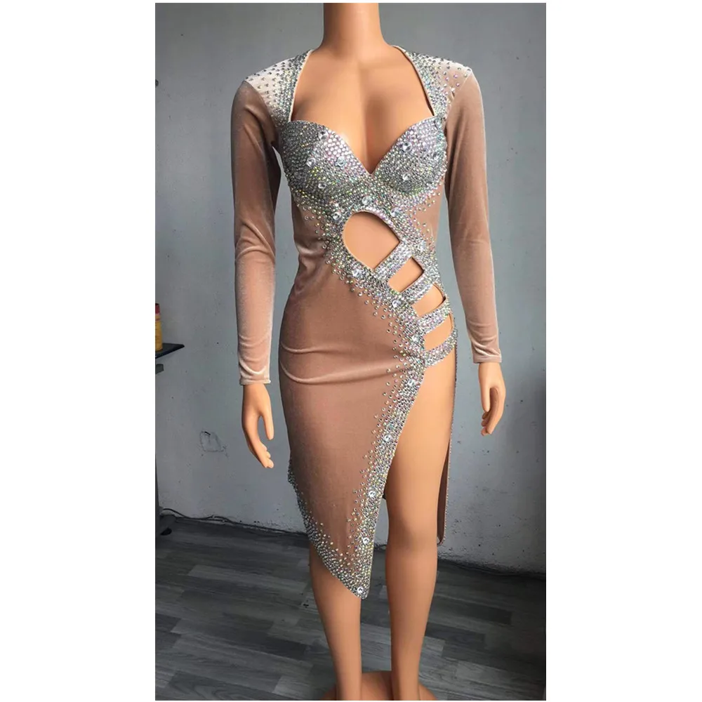 Women Spring Sexy Khaki Color Diamonds Key Hole Dress 2021 Celebrity Evening Party Dress Stage Elegant Performance Costume
Women Spring Sexy Khaki Color Diamonds Key Hole Dress 2021 Celebrity Evening Party Dress Stage Elegant Performance Costume