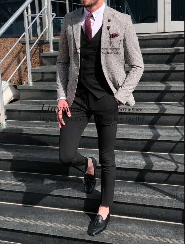 2020 men suits costume homme terno masculino wedding suits for men trajes de hombre tweed jacket with black pant vest 3 piece
2020 men suits costume homme terno masculino wedding suits for men trajes de hombre tweed jacket with black pant vest 3 piece