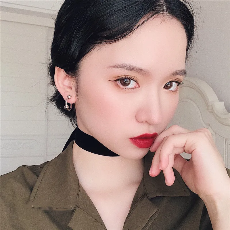 HANGZHI 2020 New Texture Earring Geometric Padlock Pendant Chain Round Beads Asymmetry Punk Earrings for Women Girls Jewelry
HANGZHI 2020 New Texture Earring Geometric Padlock Pendant Chain Round Beads Asymmetry Punk Earrings for Women Girls Jewelry