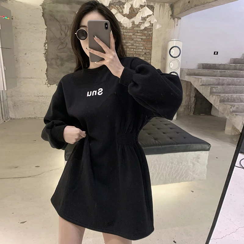 Thickened Sportswear Women's Spring New Loose Round Neck Pullover Waist Fashion Letter Print Top
Thickened Sportswear Women's Spring New Loose Round Neck Pullover Waist Fashion Letter Print Top