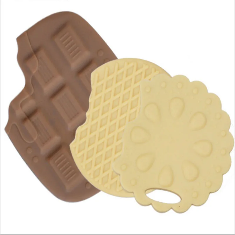 Baby Silicone Teether Chocolate Biscuit Grinding Equipment Teeth Chew Care Products 2021 New Hot Sale | Мать и ребенок