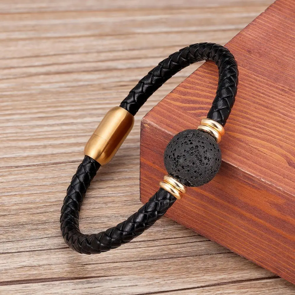 2020 Vintage Punk Men Bracelets Charm Genuine Leather Bracelet Gold Color Stainless Steel Magnet Button Men Jewelry Friends Gift
2020 Vintage Punk Men Bracelets Charm Genuine Leather Bracelet Gold Color Stainless Steel Magnet Button Men Jewelry Friends Gift