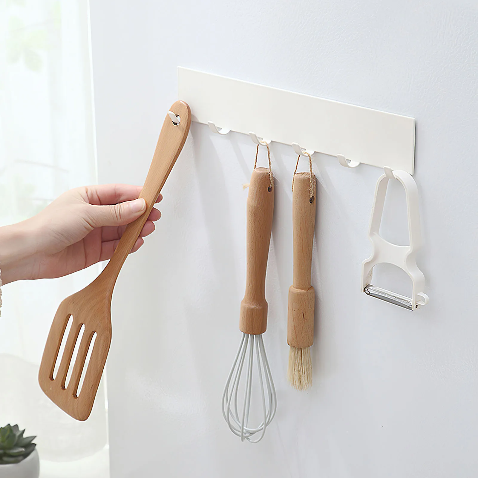 1pcs Kitchen Hooks Self Adhesive 6 Hooks Home Wall Door Hook Handbag Clothes Ties Bag Hanger Hanging Rack Wall Mounted
1pcs Kitchen Hooks Self Adhesive 6 Hooks Home Wall Door Hook Handbag Clothes Ties Bag Hanger Hanging Rack Wall Mounted