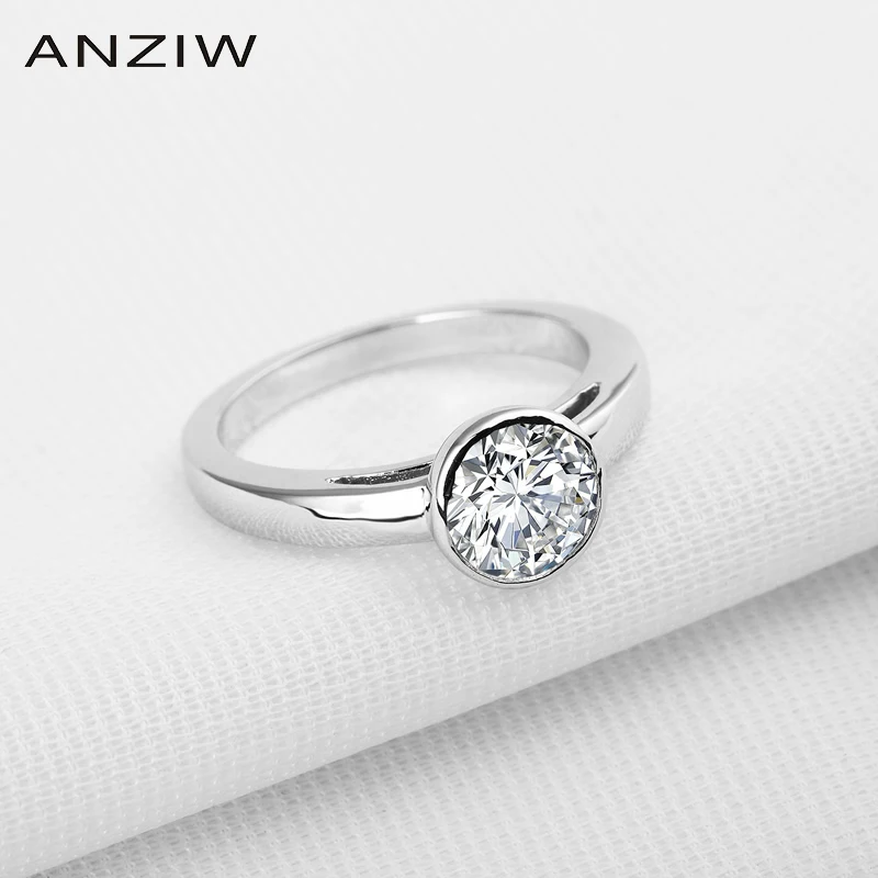 ANZIW 1.25 ct Round Cut Solitaire NSCD Wedding Ring 925 Sterling Silver Anelli Donna Women Wedding Engagement Ring Jewelry Gifts
ANZIW 1.25 ct Round Cut Solitaire NSCD Wedding Ring 925 Sterling Silver Anelli Donna Women Wedding Engagement Ring Jewelry Gifts