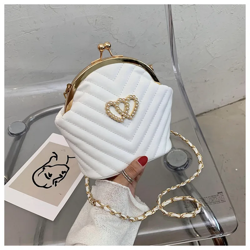 New Summer Pearl Shell Bags For Women 2020 Thread PU Leather Crossbody Bags Female Designer Bag Ladies Handbags And Purses Sac
New Summer Pearl Shell Bags For Women 2020 Thread PU Leather Crossbody Bags Female Designer Bag Ladies Handbags And Purses Sac