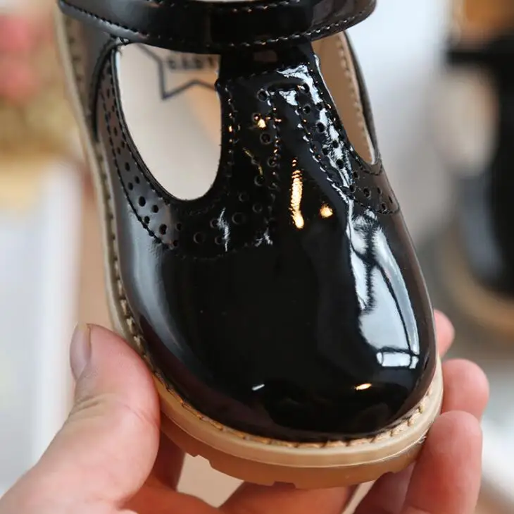 2019 spring and autumn new British retro shoes Ding children's shoes girls princess shoes in the children's baby soft sole shoes
2019 spring and autumn new British retro shoes Ding children's shoes girls princess shoes in the children's baby soft sole shoes