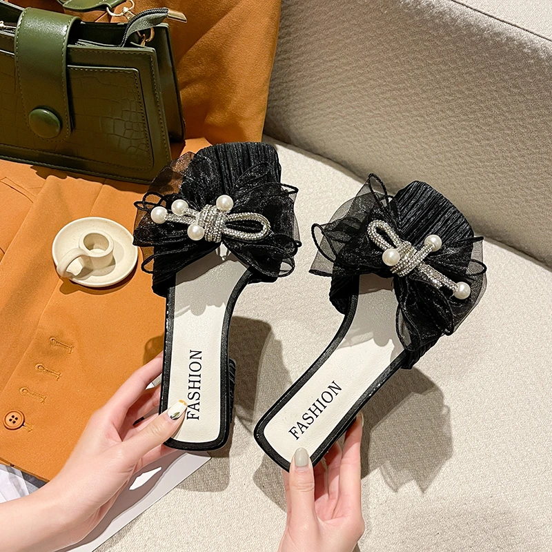 2021 Luxury Slides Women Mules Pumps Weave Leisure New Thick Heel Office Ladies Slippers Zapatillas Mujer Ladies Sandals 
2021 Luxury Slides Women Mules Pumps Weave Leisure New Thick Heel Office Ladies Slippers Zapatillas Mujer Ladies Sandals