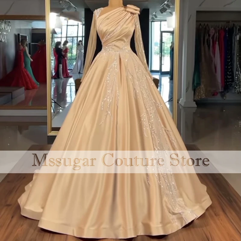 2021 Elegant Evening Dress Beading Illusion Longsleeves Celebrity Party Gowns Vestidos De Novia
2021 Elegant Evening Dress Beading Illusion Longsleeves Celebrity Party Gowns Vestidos De Novia