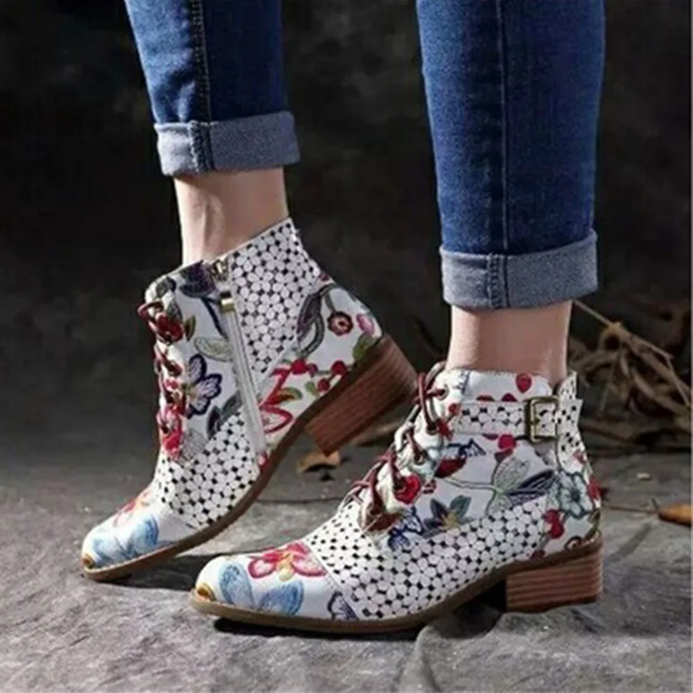Autumn Breathable Single Boots Flower Vamp Pointed Toe Womens Boots High-heeled Womens Boots
Autumn Breathable Single Boots Flower Vamp Pointed Toe Womens Boots High-heeled Womens Boots