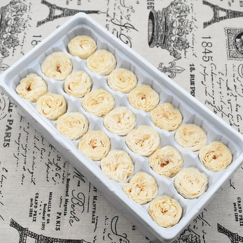 21PCs/Box Preserved Fresh Flower Austin Rose Immortal Real flowers Rose In Box Party Decorations Wedding Home Decor Class A
21PCs/Box Preserved Fresh Flower Austin Rose Immortal Real flowers Rose In Box Party Decorations Wedding Home Decor Class A