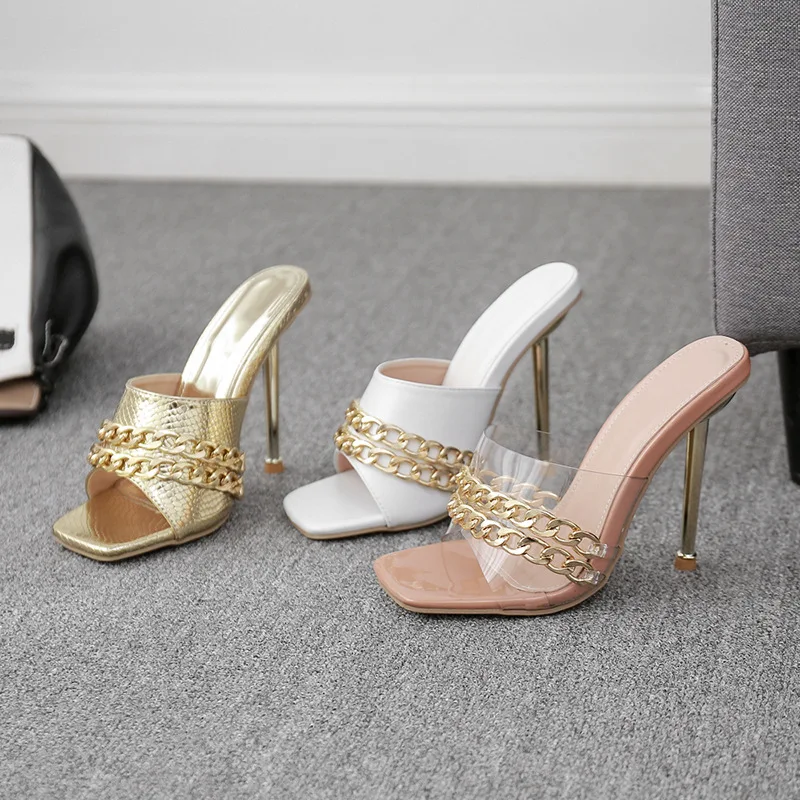 New Summer Women Slippers Chain Decoration Casual Shoes Female Fashion Design MS Sandals Thin High Heel Open Toe Square Heels
New Summer Women Slippers Chain Decoration Casual Shoes Female Fashion Design MS Sandals Thin High Heel Open Toe Square Heels
