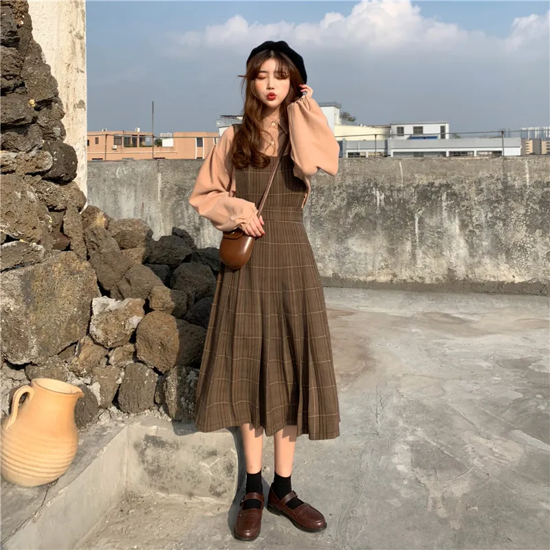 Robe a pour femmes printemps 2021 nouveau style coreen etranger Tres belle Robe Midi a carreaux une piece bretelles sans
Robe a pour femmes printemps 2021 nouveau style coreen etranger Tres belle Robe Midi a carreaux une piece bretelles sans