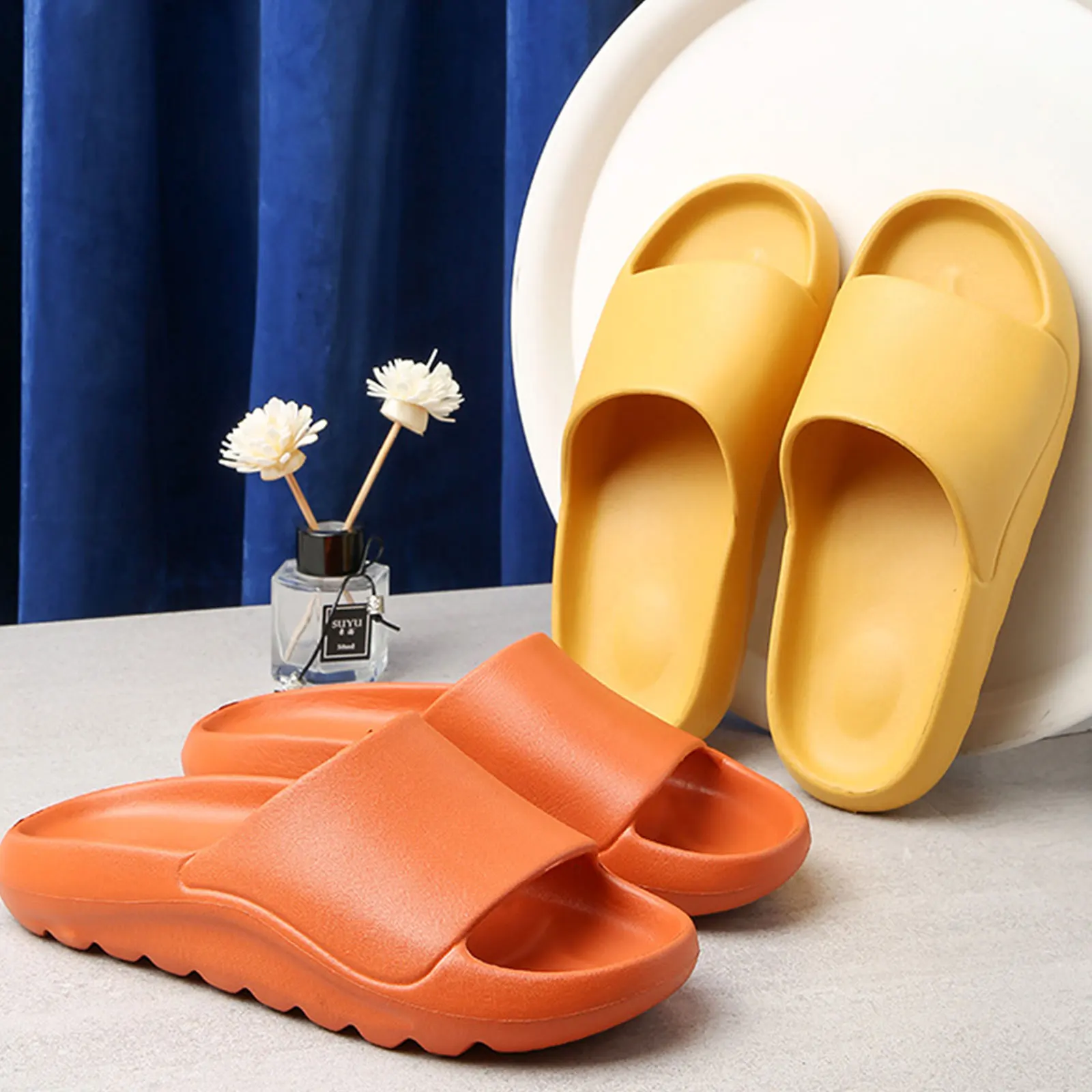 Unisex Couple Thicken Slippers Summer Sandals Female Solid Color Home Indoor Non- slip Shoes Serrated Edge Breathable Flip Flops
Unisex Couple Thicken Slippers Summer Sandals Female Solid Color Home Indoor Non- slip Shoes Serrated Edge Breathable Flip Flops