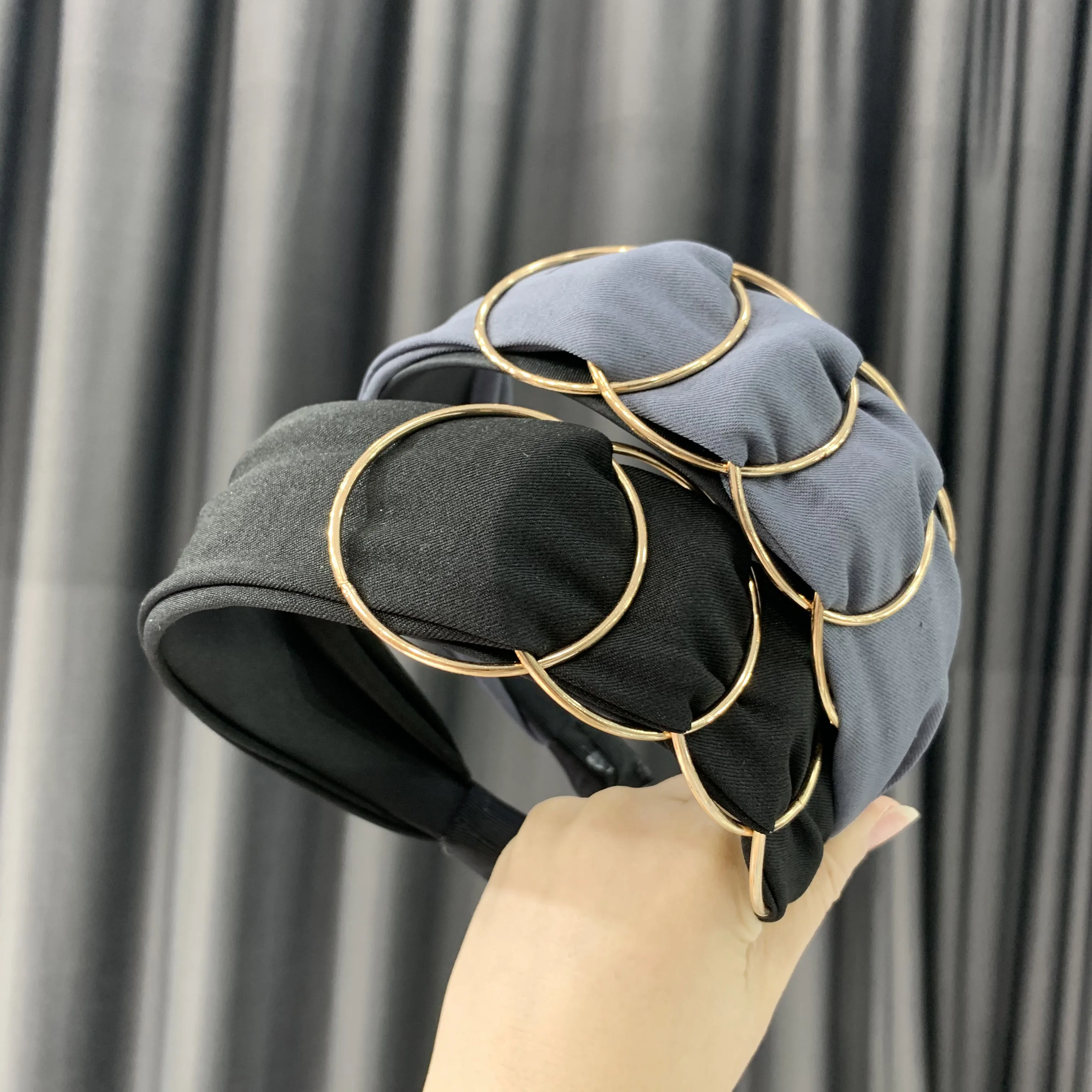 Модные повязки на голову Chen Yan с принтом, Новая женская повязка на голову с узлом, модель FG2033
Модные повязки на голову Chen Yan с принтом, Новая женская повязка на голову с узлом, модель FG2033