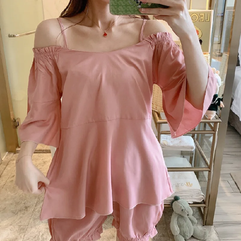 2021 Summer Simple Ladies Sexy Sleepwear Halter with Trumpet Sleeve Solid Color Can Wear Outside Girl's Pajamas Set
2021 Summer Simple Ladies Sexy Sleepwear Halter with Trumpet Sleeve Solid Color Can Wear Outside Girl's Pajamas Set