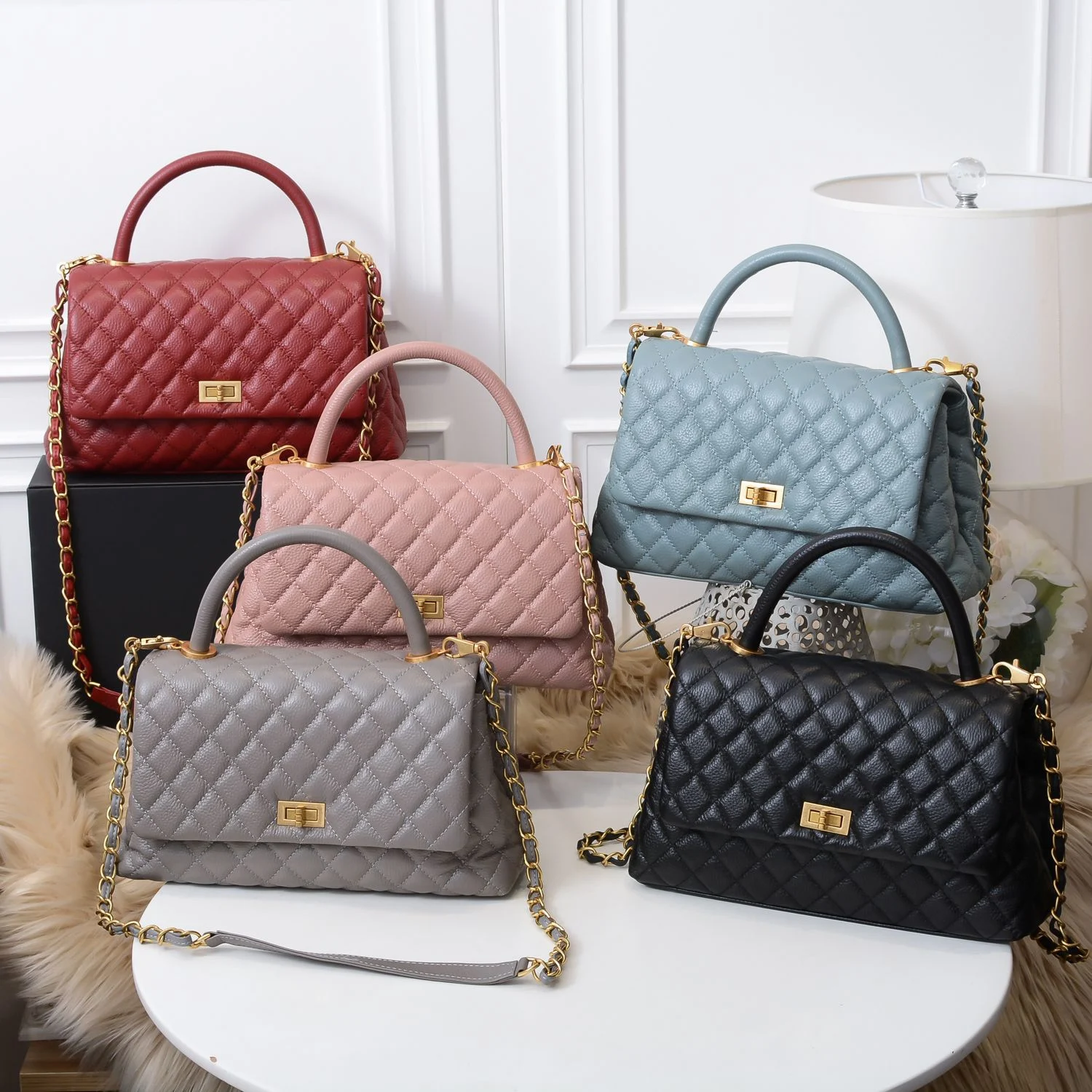 Female Bag Women's Bag 28cm Multiple Colors Hand Carry Shoulder Chain And Handles Elegant Temperament Trendy Fashion Gorgeous
Female Bag Women's Bag 28cm Multiple Colors Hand Carry Shoulder Chain And Handles Elegant Temperament Trendy Fashion Gorgeous