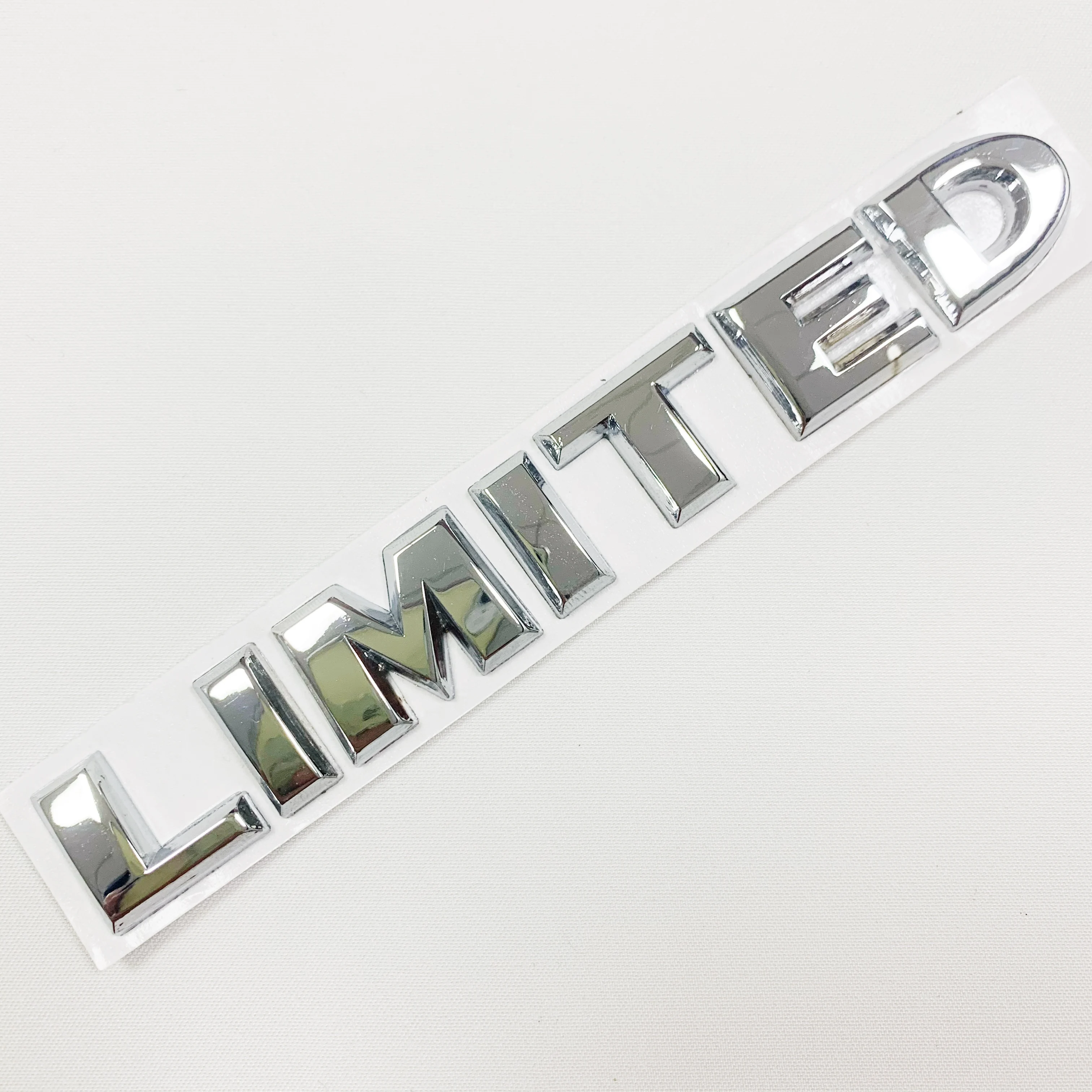 3D Metal Car Stickers 4x4 LIMITED Tail Emblem Badge Decals Car Tail Sticker for Jeep Grand Cherokee Wrangler Ford Car Styling
3D Metal Car Stickers 4x4 LIMITED Tail Emblem Badge Decals Car Tail Sticker for Jeep Grand Cherokee Wrangler Ford Car Styling