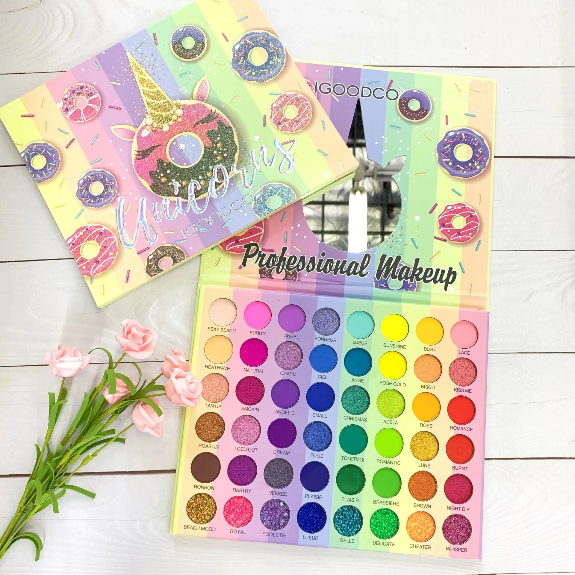 48 Colors Lovely Pattern Pearlescent Matte Large Eye Shadow Palette
48 Colors Lovely Pattern Pearlescent Matte Large Eye Shadow Palette