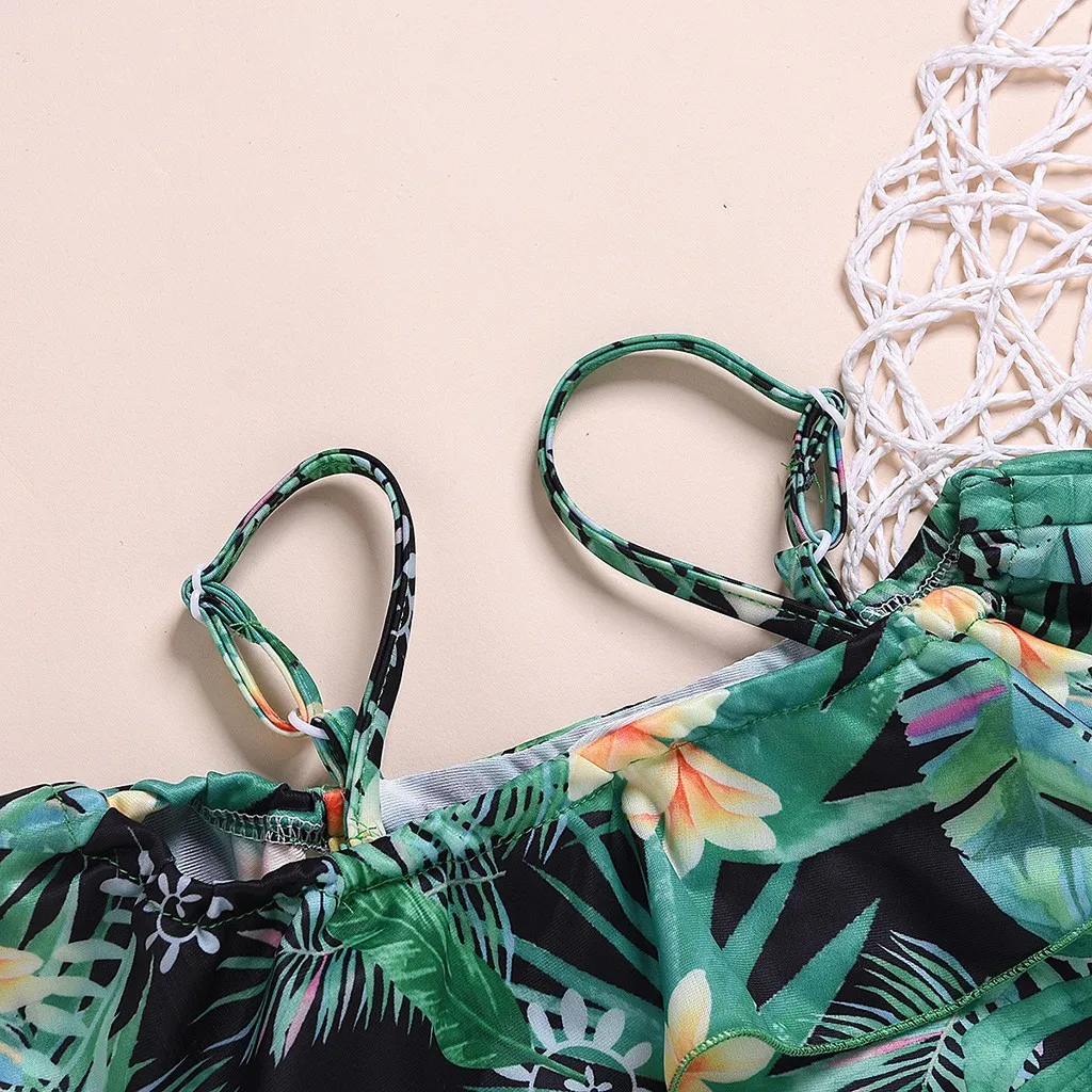 Baby Kids Girls Bikinis Summer Ruffle Suspender Swimsuit Flower Printed Bikini Summer For Girl Beach Swimwear
Baby Kids Girls Bikinis Summer Ruffle Suspender Swimsuit Flower Printed Bikini Summer For Girl Beach Swimwear