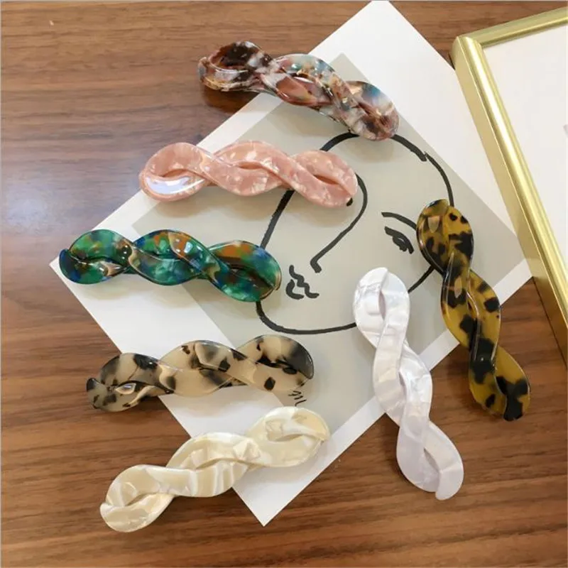 Korean Elegant Women Hair Spring Clip Acetate Hair Clip Geometric Hair Accessories Retro Leopard Top Clip Catch Clip Headwear
Korean Elegant Women Hair Spring Clip Acetate Hair Clip Geometric Hair Accessories Retro Leopard Top Clip Catch Clip Headwear